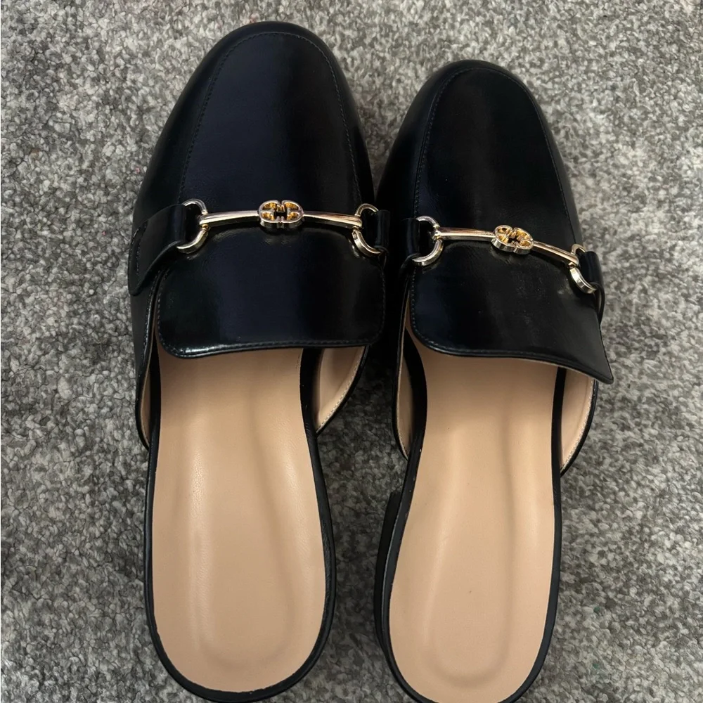 Black Women’s Mules - Picture 8 of 11